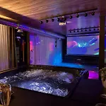Cinema And Party شقة *