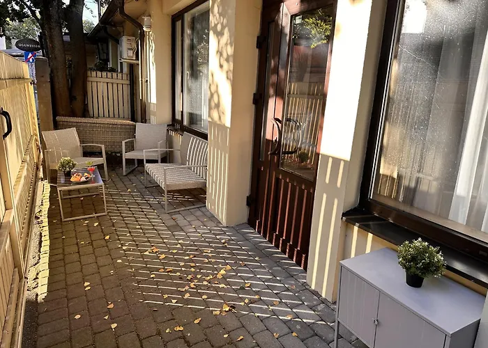 Apartment Cinema And Party